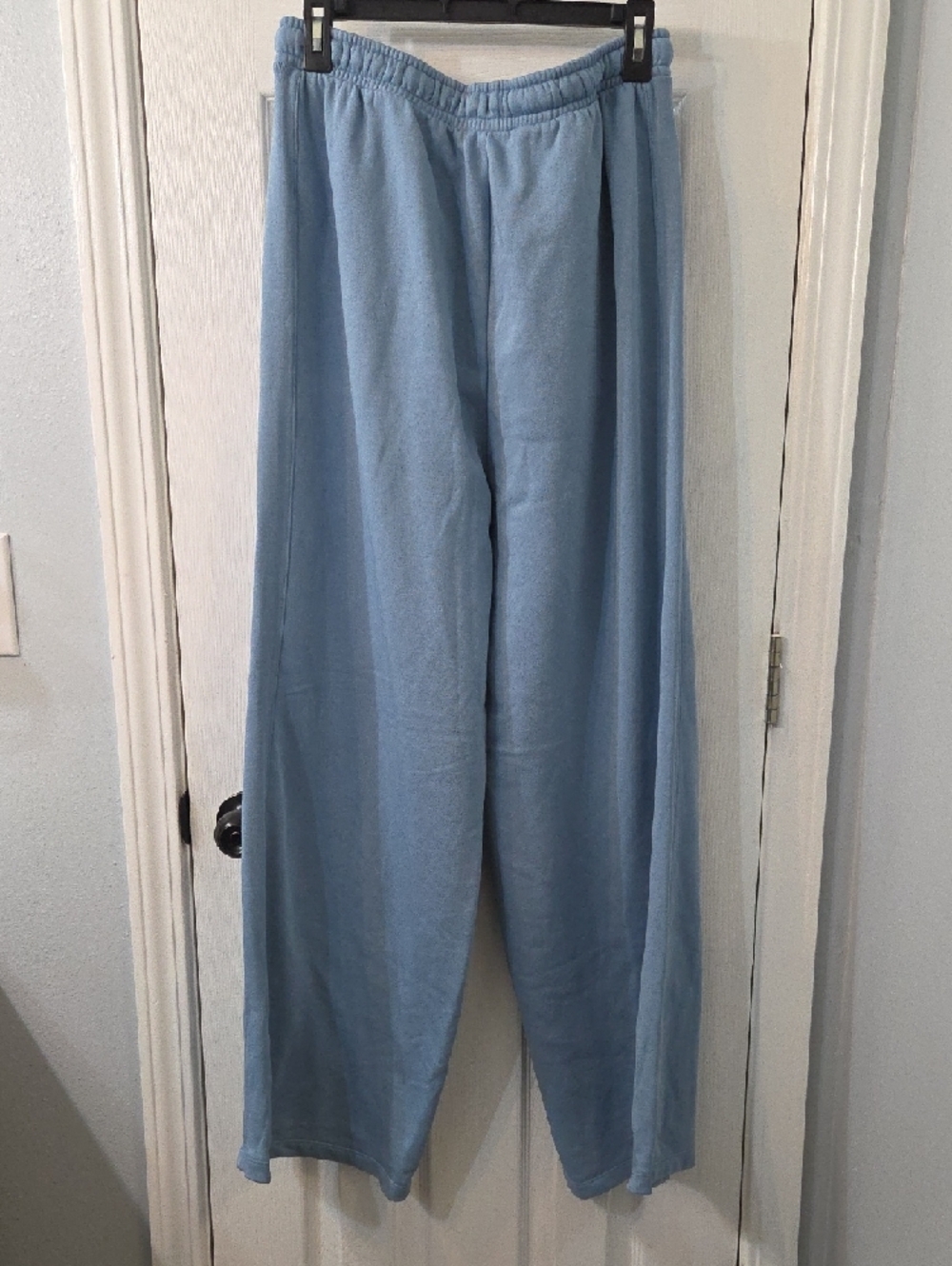 GAP Women's Light Blue Wide-Leg Sweatpants with Drawstring - Picture 3 of 4